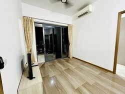 Lakeville (D22), Condominium #605459201